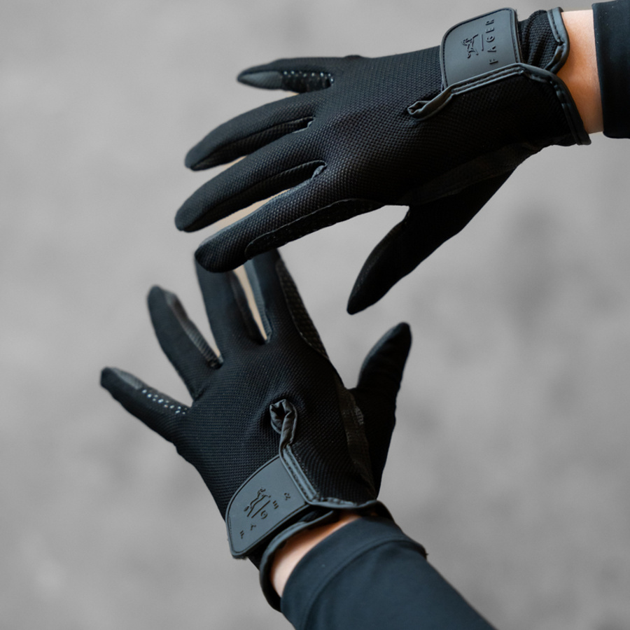 Taylor mesh riding gloves