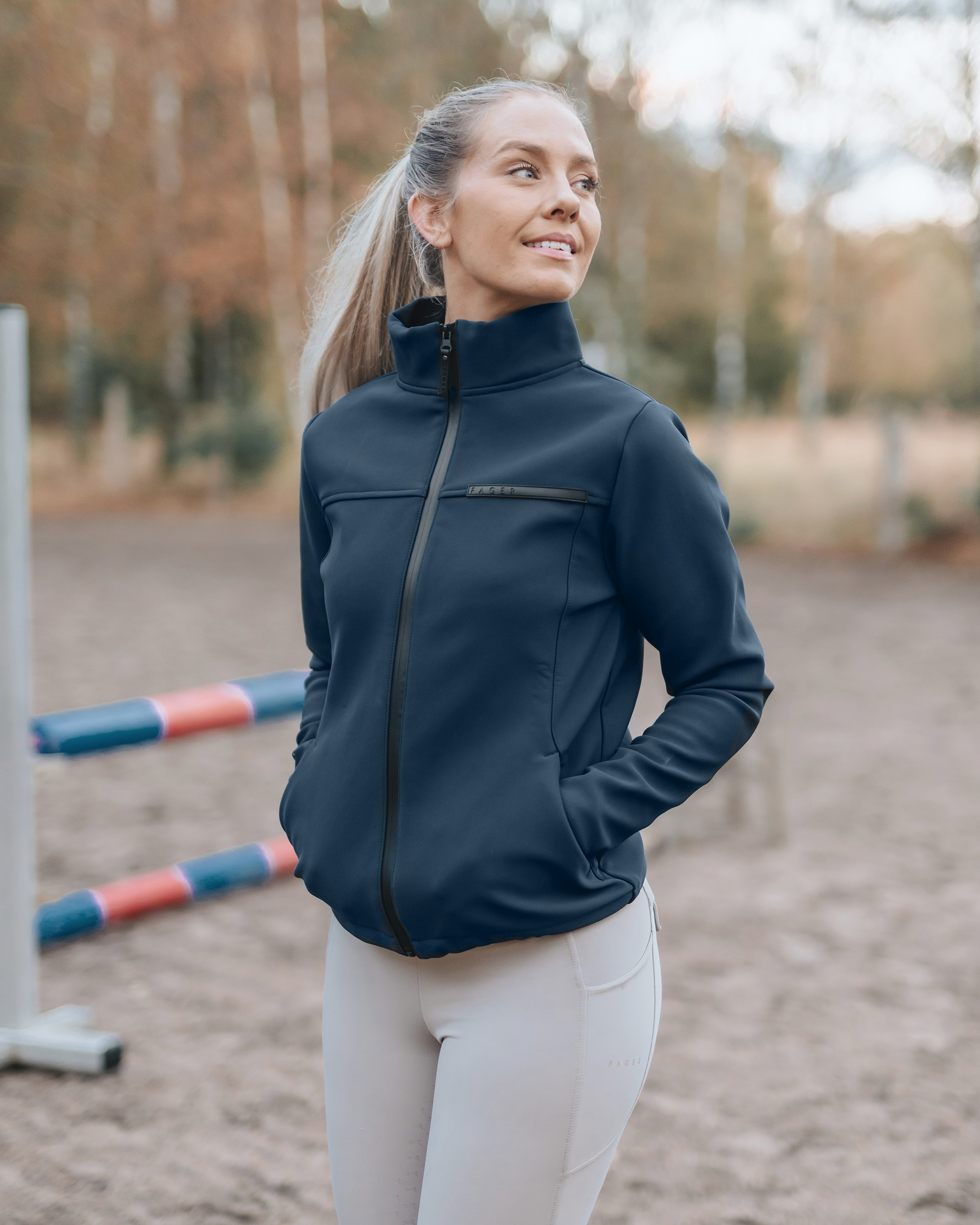 Bonnie Softshell Jacket Navy